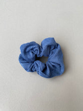 Lade das Bild in den Galerie-Viewer, Scrunchies