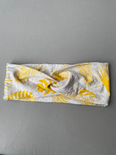 Lade das Bild in den Galerie-Viewer, Stirnband mit Knoten