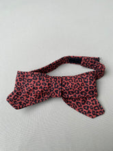 Lade das Bild in den Galerie-Viewer, Schleife