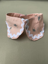 Lade das Bild in den Galerie-Viewer, Katzlatz