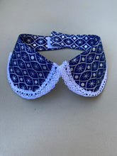 Lade das Bild in den Galerie-Viewer, Katzlatz