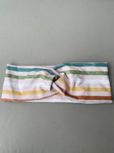 Lade das Bild in den Galerie-Viewer, Stirnband mit Knoten