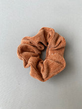 Lade das Bild in den Galerie-Viewer, Scrunchies