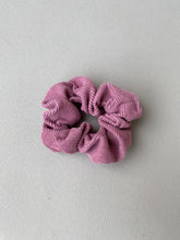 Lade das Bild in den Galerie-Viewer, Scrunchies
