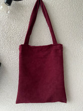 Lade das Bild in den Galerie-Viewer, Cordtasche
