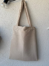 Lade das Bild in den Galerie-Viewer, Cordtasche
