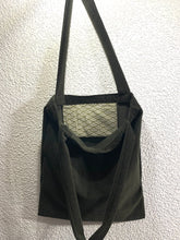 Lade das Bild in den Galerie-Viewer, Cordtasche
