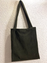 Lade das Bild in den Galerie-Viewer, Cordtasche
